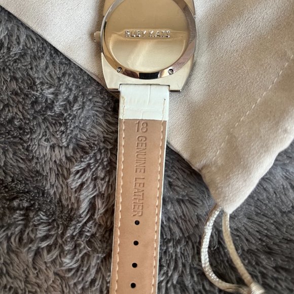 Ruby Kats Rhinestone Crystal Watch. Genuine White Leather Straps. - Picture 4 of 15